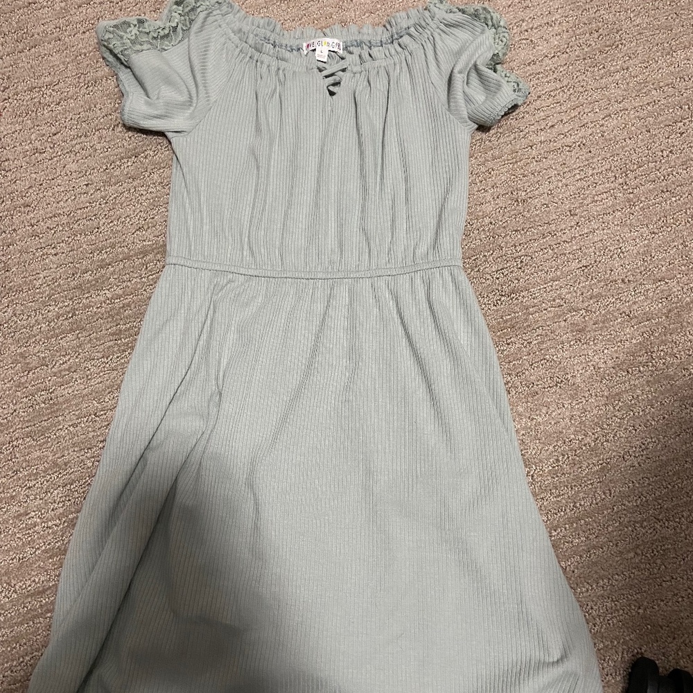 Girls dress